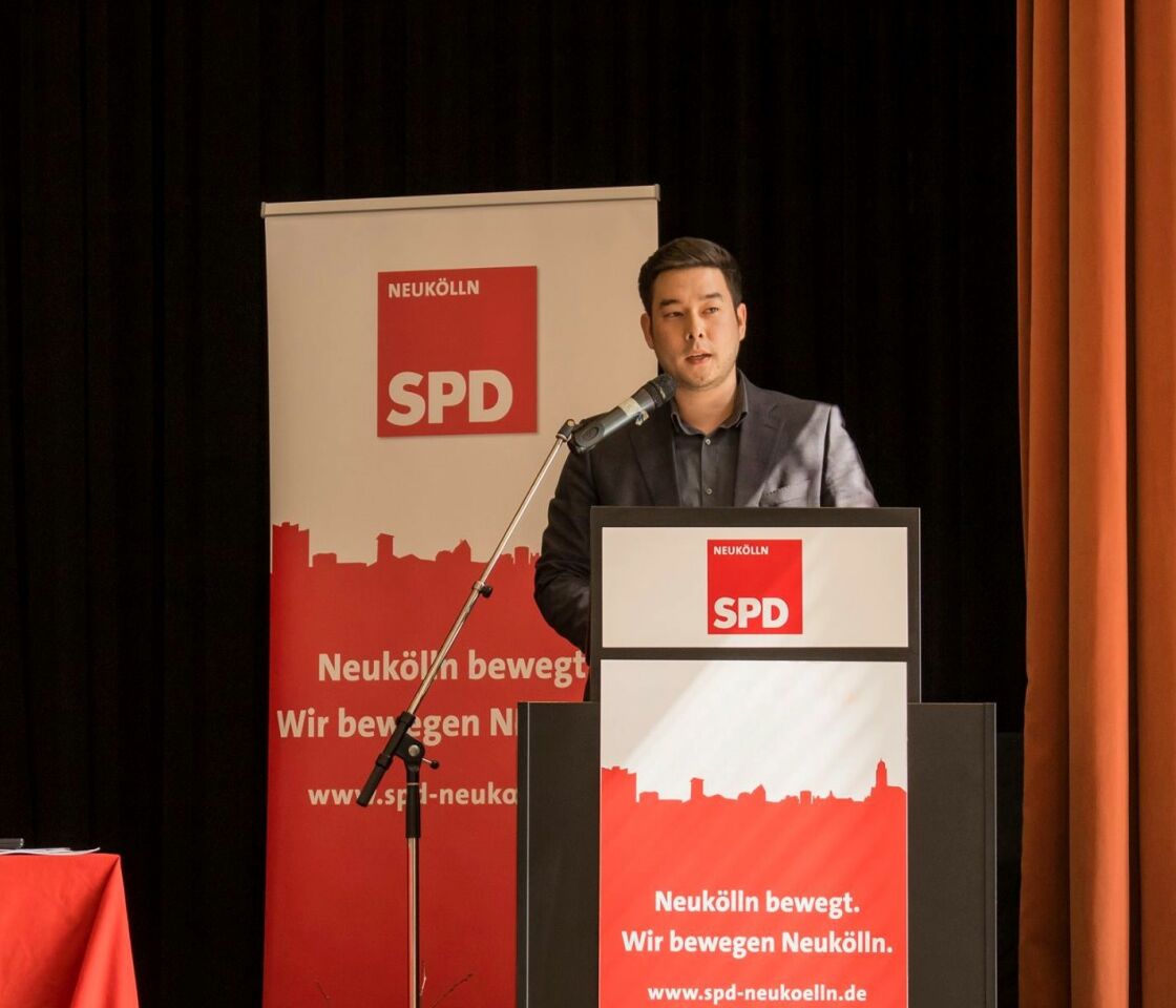 Has been volunteering with the SPD in Neukölln since 2011. 